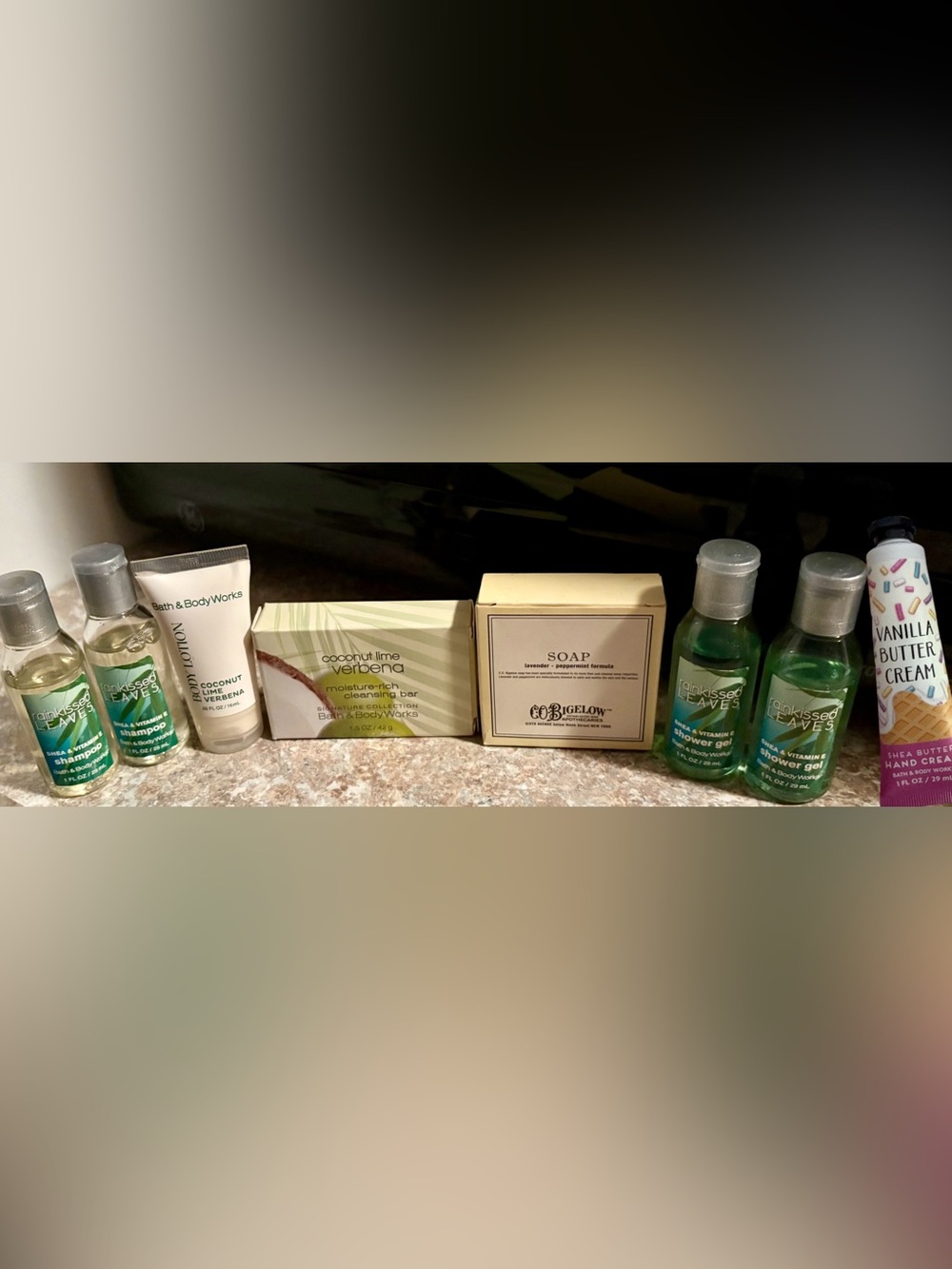 8 LOT- CO Bigelow, Bath & Body Works Rainkissed Leaves, Coconut lime Verbena.